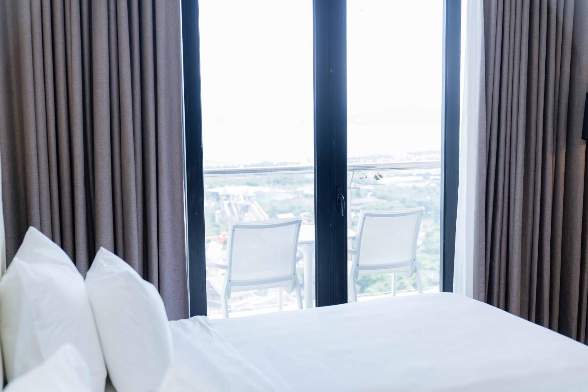 Hotel Soleil Ha Long, Trademark Collection By Wyndham Εξωτερικό φωτογραφία
